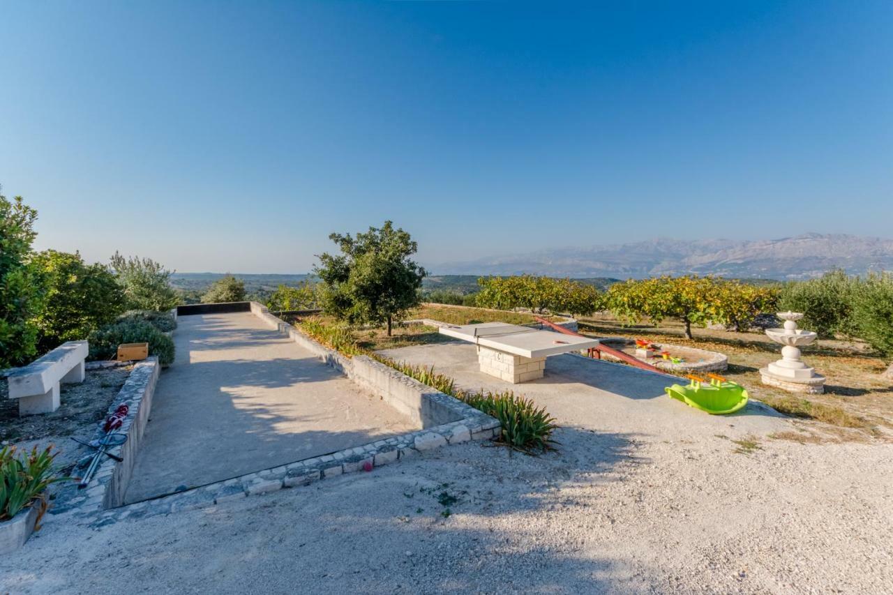 Vila Maslinica Pucisca Esterno foto